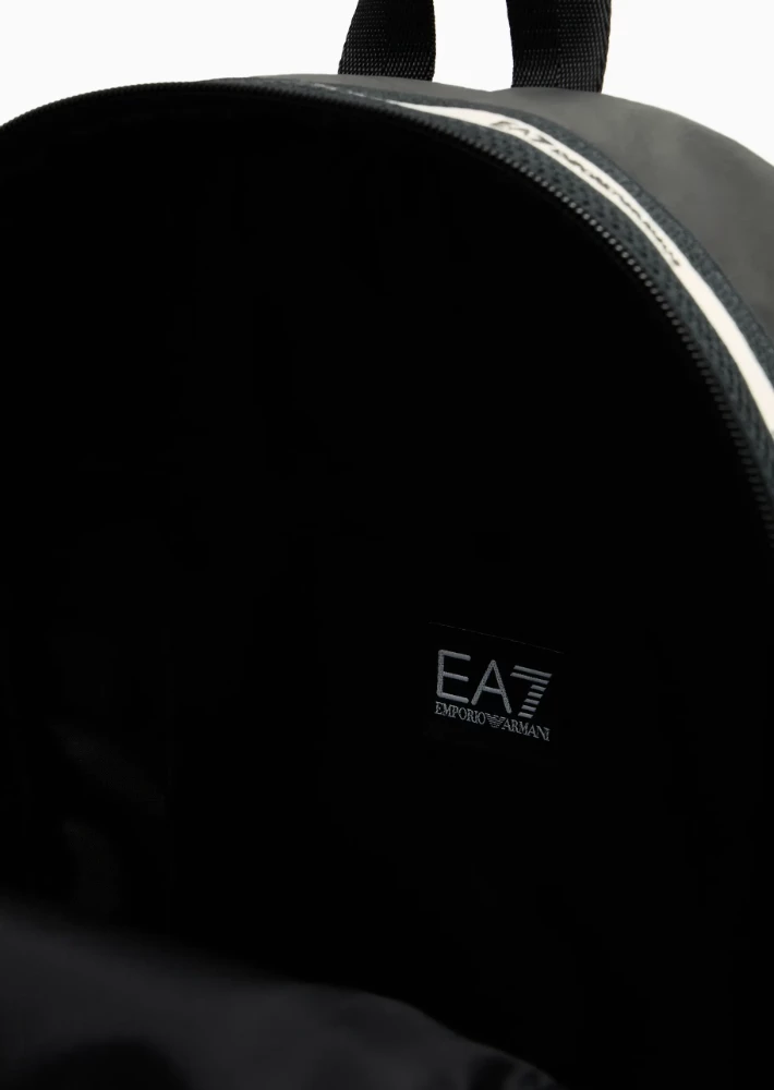 Mochila Deportiva EA7 Unisex - Imagen 4